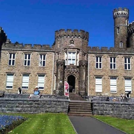 Lovely 1 Bedroom Studio Apartment - Merthyr Tydfil Eksteriør billede